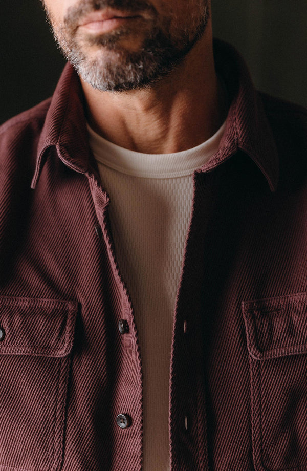 fit model showing  off details on The Ledge Shirt in Dried Cherry Twill