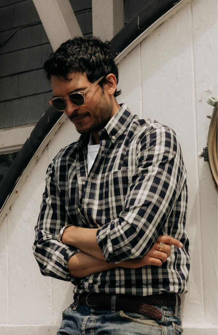 fit model posing in The Jack in Rinsed Indigo Plaid Oxford