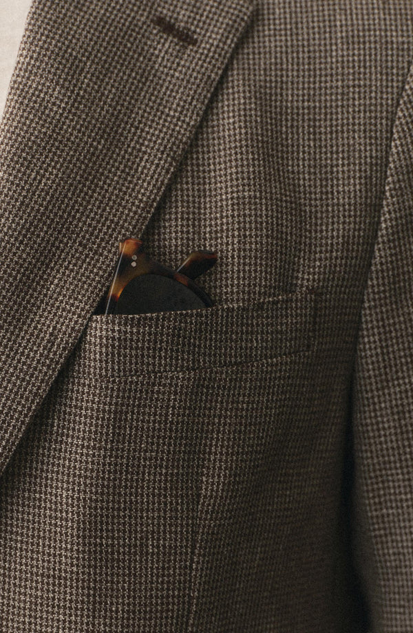 editorial image of the pocket on The Stevens Sportcoat in Morel Micro Check