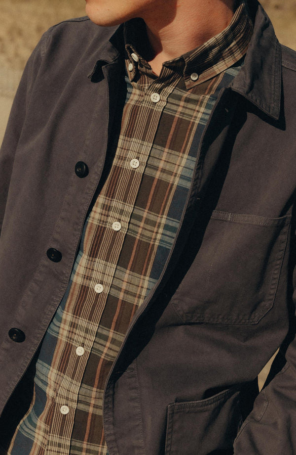 fit model showing the buttons on The Jack in Atlantic Blue Madras