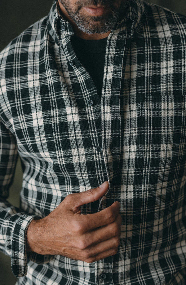 fit model showing off the buttons on The Jack in Coal Plaid Waffle