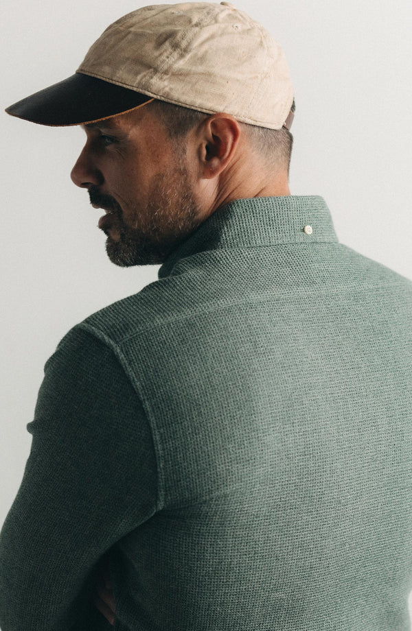 fit model showing off the back of The Jack in Deep Sea Twist Waffle