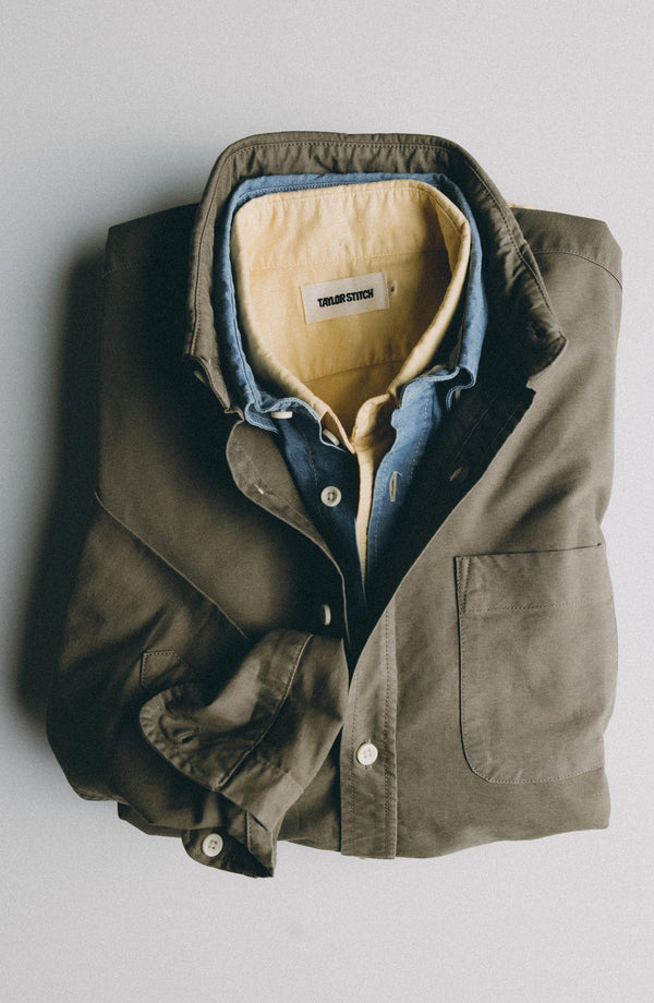 fit model standing wearing The Jack in Smoked Olive Oxford