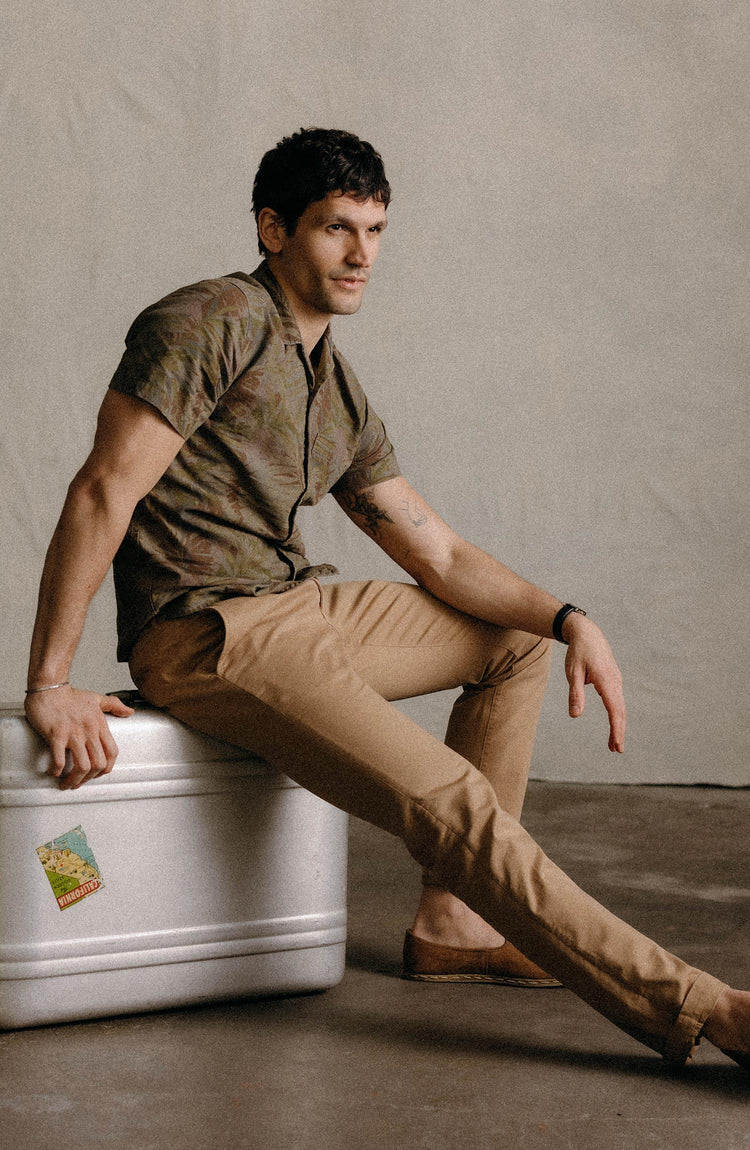 The Hawthorne Shirt in Fatigue Olive Desert Palm
