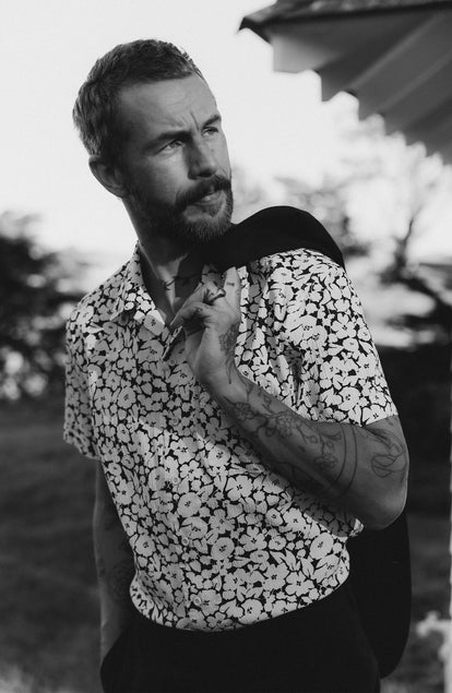 fit model showing off The Hawthorne Shirt in Shadow Floral