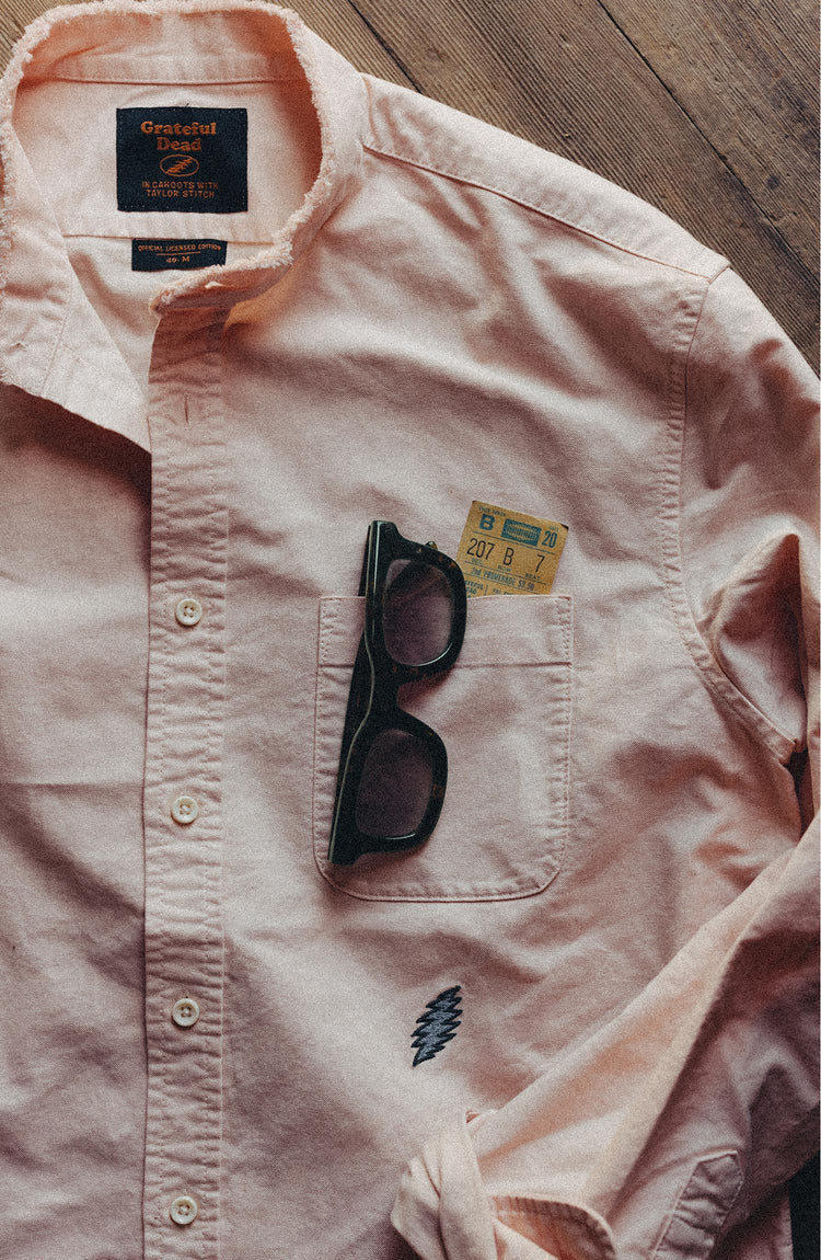editorial flatlay of The Stageworn Jack in Pale Rose Oxford