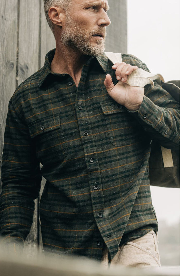 fit model wearing The Yosemite Shirt in Dark Forest Plaid