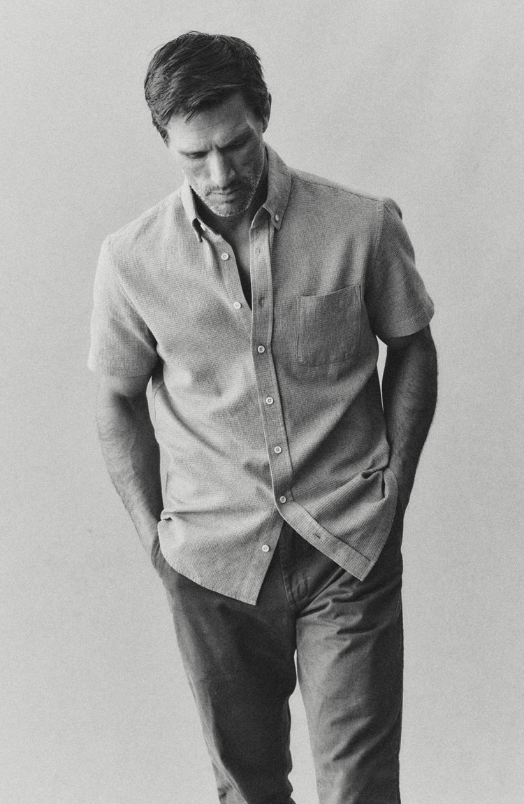 fit model wearing The Short Sleeve Jack in Waffle