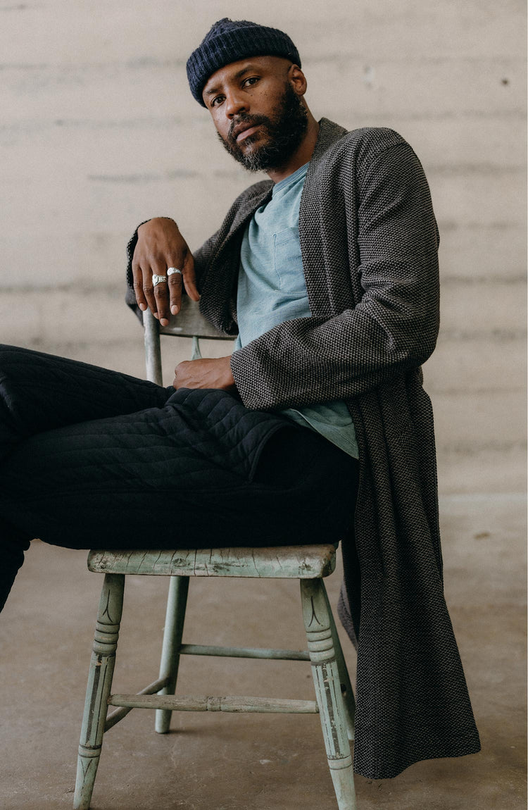 fit model posing in The Apres Robe in Charcoal Sashiko