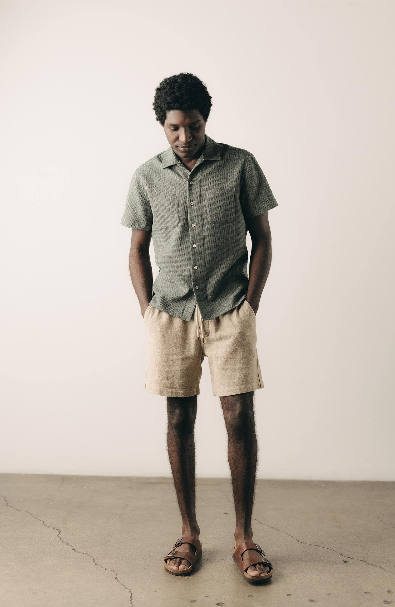 The Conrad Shirt in Deep Sea Twist | Taylor Stitch