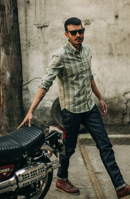 our guy rocking the moss jack in mexico, cropped shot with text on the right
