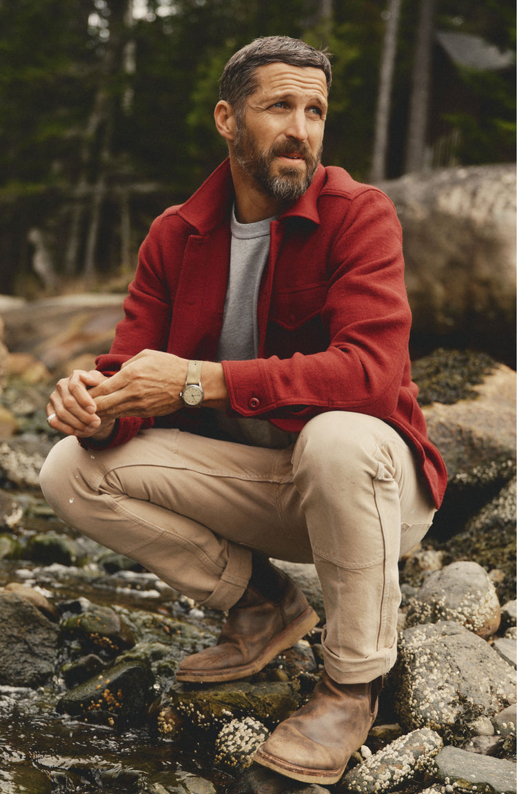 fit model posing in The Kenne Shirt Jacket in Canyon Cotton Wool Crepe