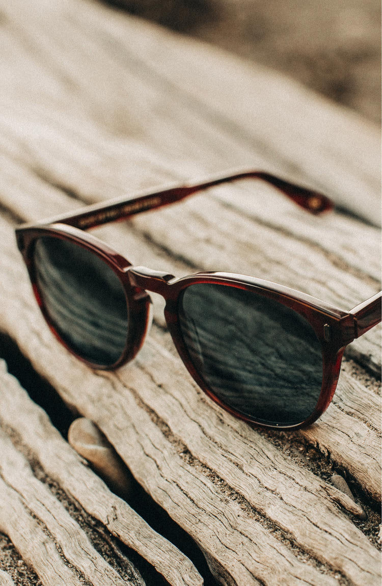 The Nelson in Vintage Tortoise Editorial Panel 1