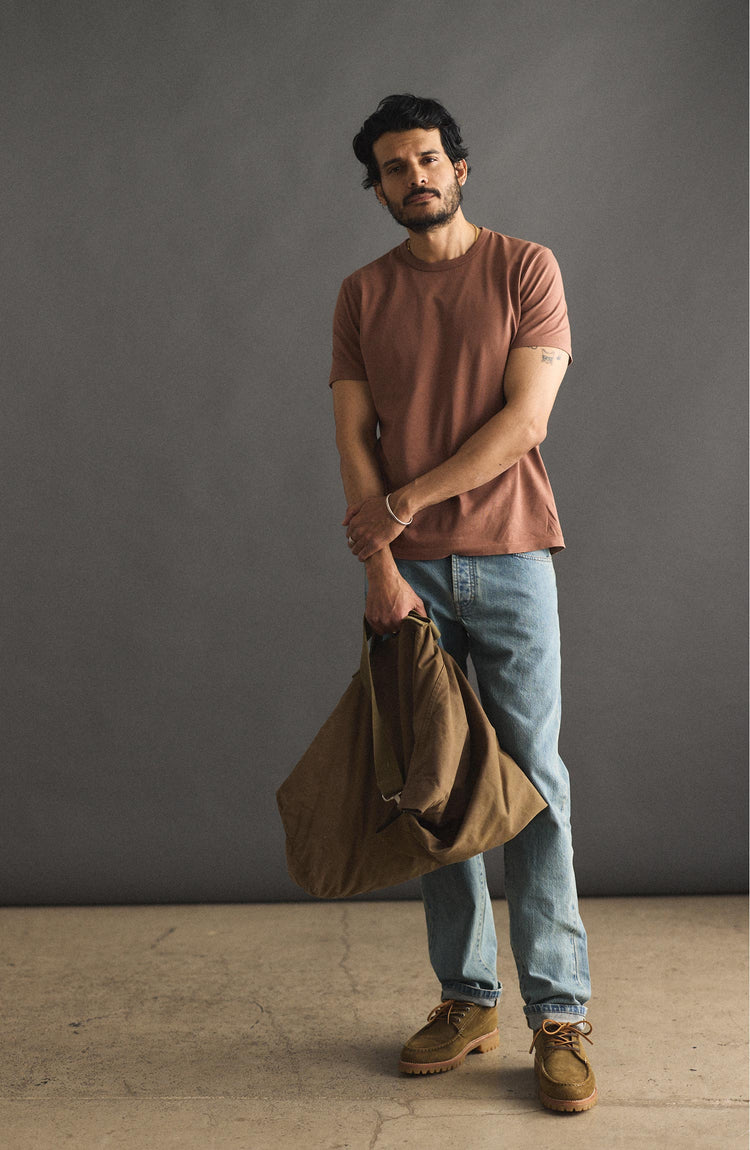 fit model showing off collar on The Organic Cotton Tee in Faded Brick