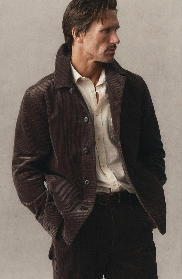 fit model posing in The Ojai Jacket in Soil Corduroy