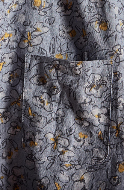 editorial image of the pocket on The Short Sleeve Jack in Light Blue Floral