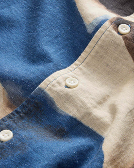 material shot of the buttons on The Short Sleeve Carter in Dark Navy Abstract, Wovens by Taylor Stitch