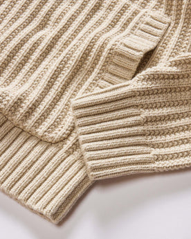 material shot of the pockets on The Bryan Pullover Sweater in Flax Melange, Knits by Taylor Stitch