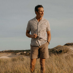 The Short Sleeve Hawthorne in Fig Floral - featured image