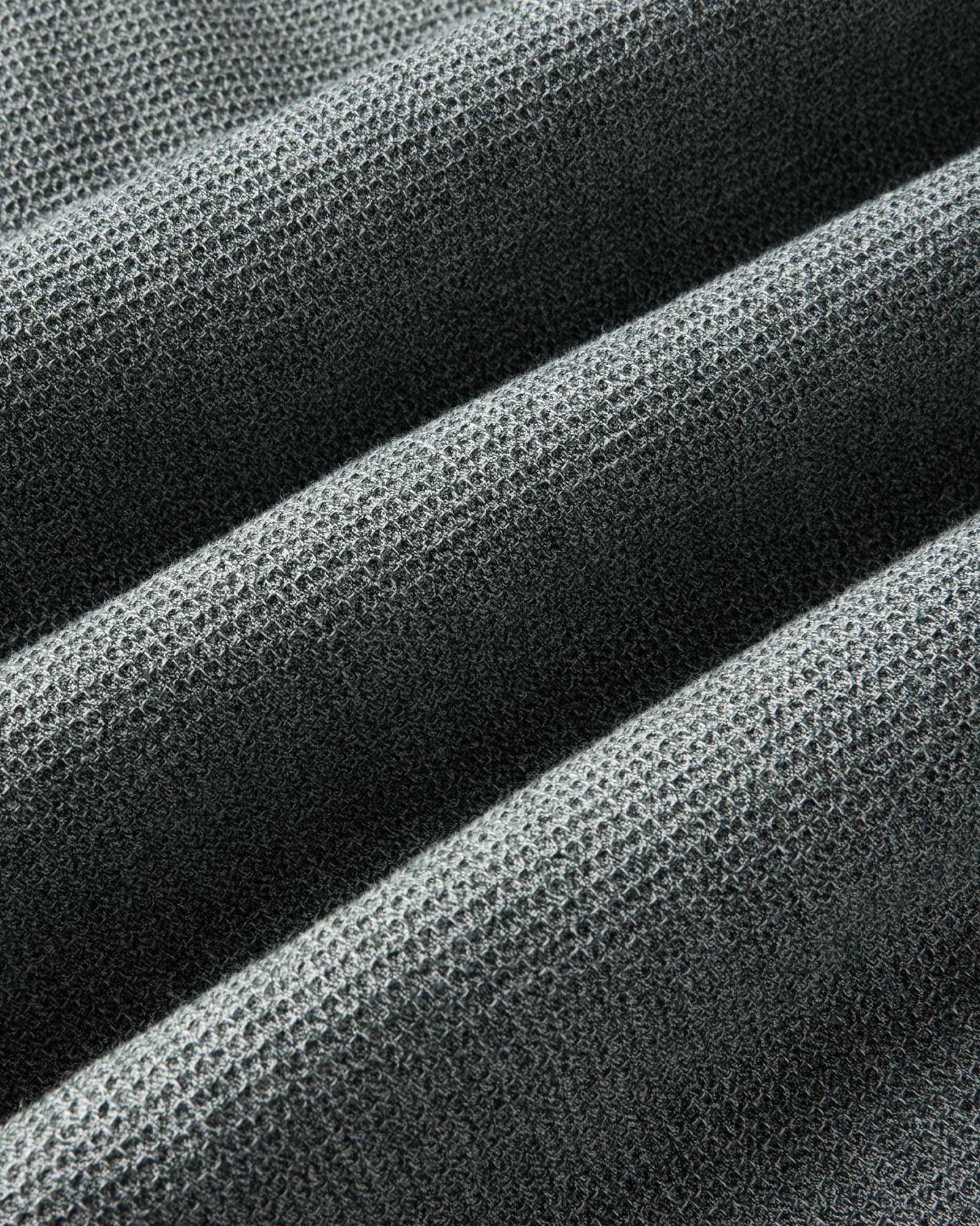 material shot of the buttons on The Conrad Shirt in Deep Sea Twist, Wovens by Taylor Stitch