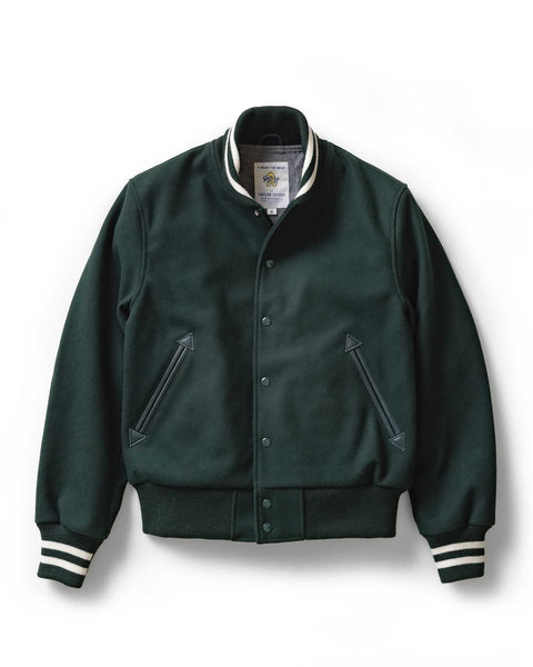 instock_m_q126_The_Golden_Bear
