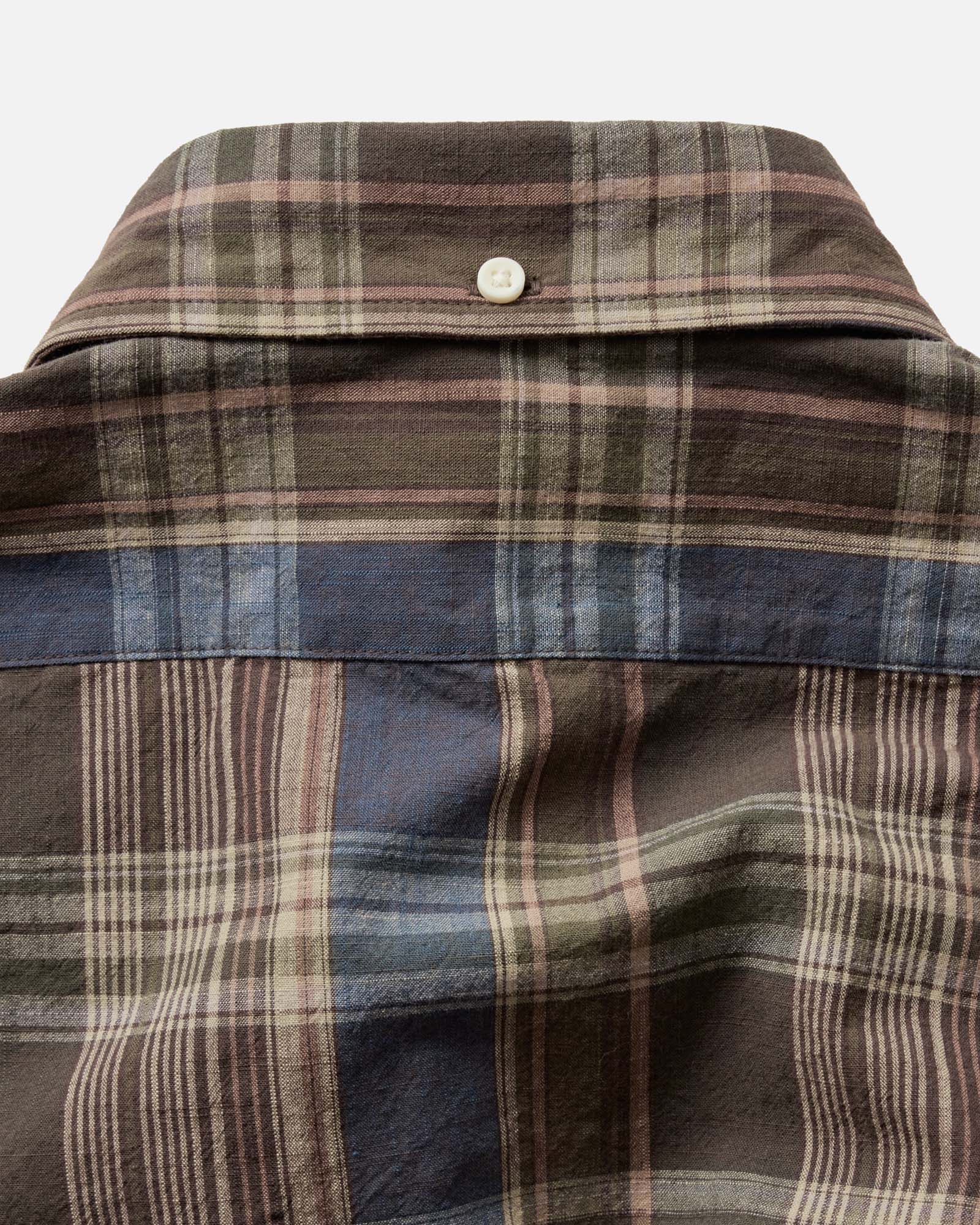 material shot of the back collar on The Jack in Atlantic Blue Madras, Wovens by Taylor Stitch