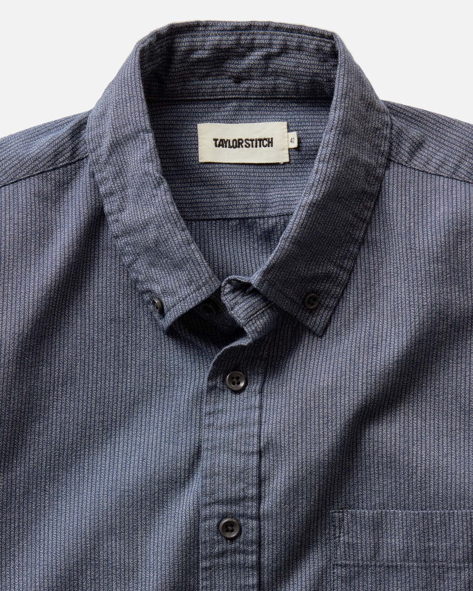 material shot of the collar on The Jack in Marine Stripe, Wovens by Taylor Stitch