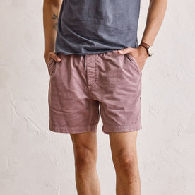 fit model showing the front of The Apres Short in Poppy Seed Micro Cord