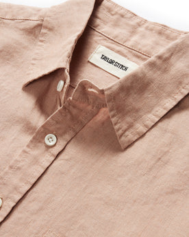 material shot of the collar on The Short Sleeve California in Clay Hemp, Wovens by Taylor Stitch