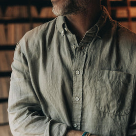 fit model showing the front of The Jack in Arid Eucalyptus Linen