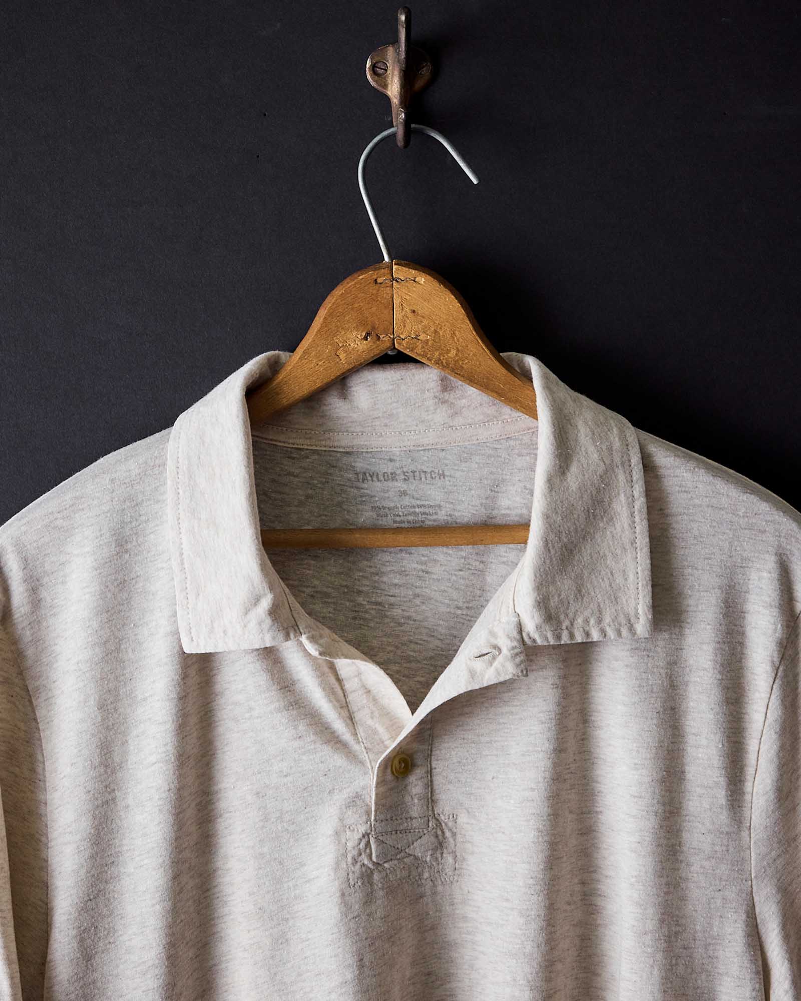 material shot of the collar on The Cotton Hemp Polo in Heather Oat, Knits by Taylor Stitch