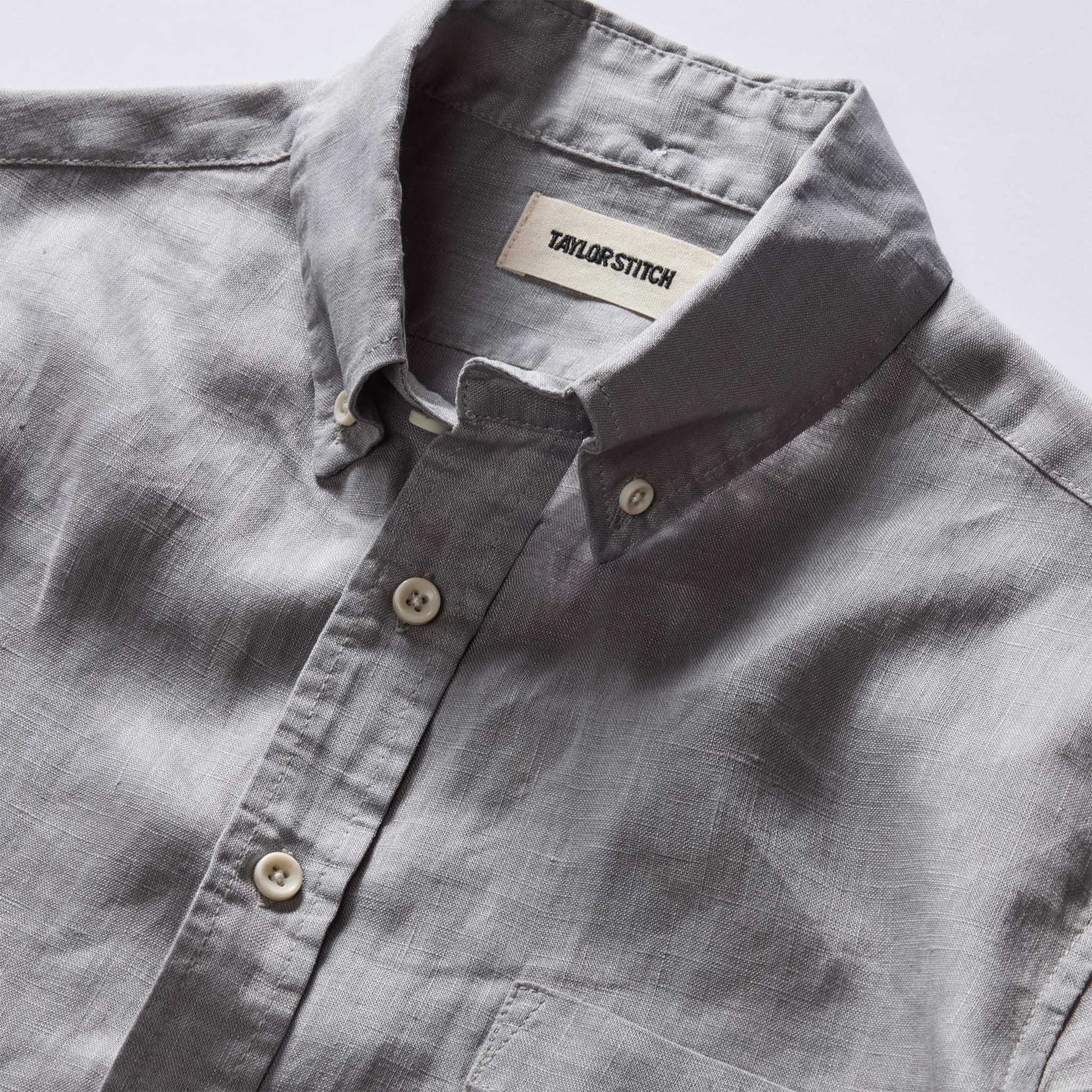 material shot of the collar on The Jack in Overcast Linen, Wovens by Taylor Stitch