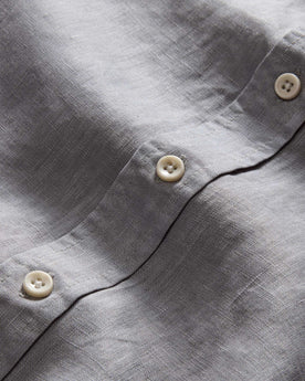 material shot of the buttons on The Jack in Overcast Linen, Wovens by Taylor Stitch
