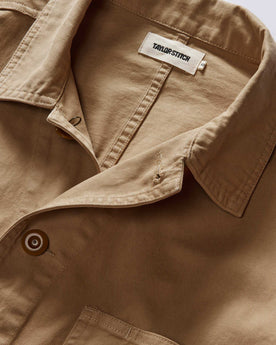 material shot of the collar on The Ojai Jacket in Organic Light Khaki Foundation Twill, Outerwear by Taylor Stitch