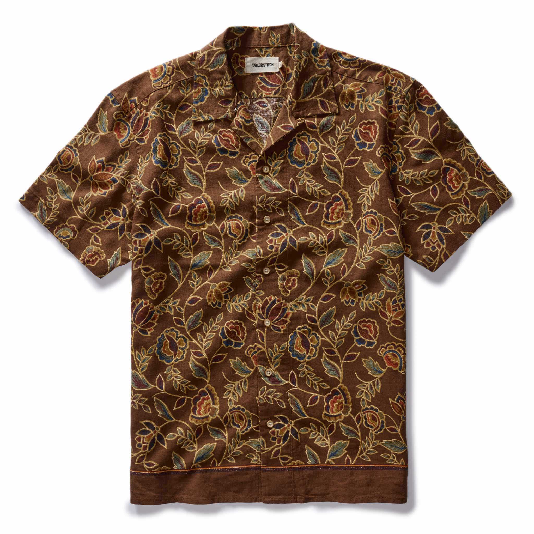 flatlay of The Short Sleeve Davis Shirt in Burnt Toffee Print, Wovens by Taylor Stitch