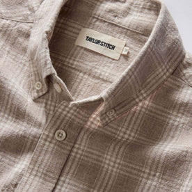 material shot of the collar on The Jack in Heather Flax Plaid