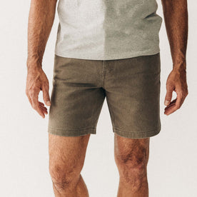 fit model showing off The Camp Short in Stone Chipped Canvas
