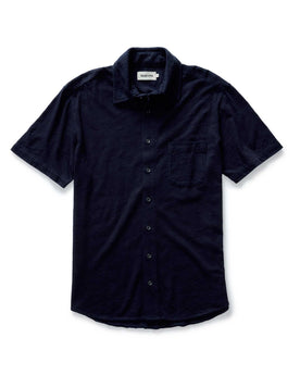 flatlay of The Short Sleeve California in Rinsed Indigo Slub, Knits by Taylor Stitch
