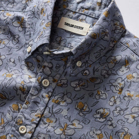 material shot of the collar on The Short Sleeve Jack in Light Blue Floral