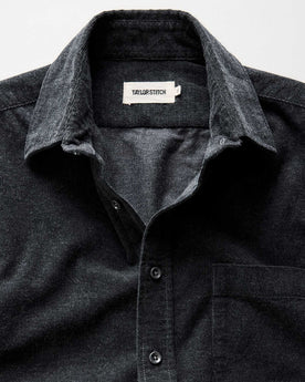 material shot of the collar on The Short Sleeve California in Heather Coal Cord, Wovens by Taylor Stitch