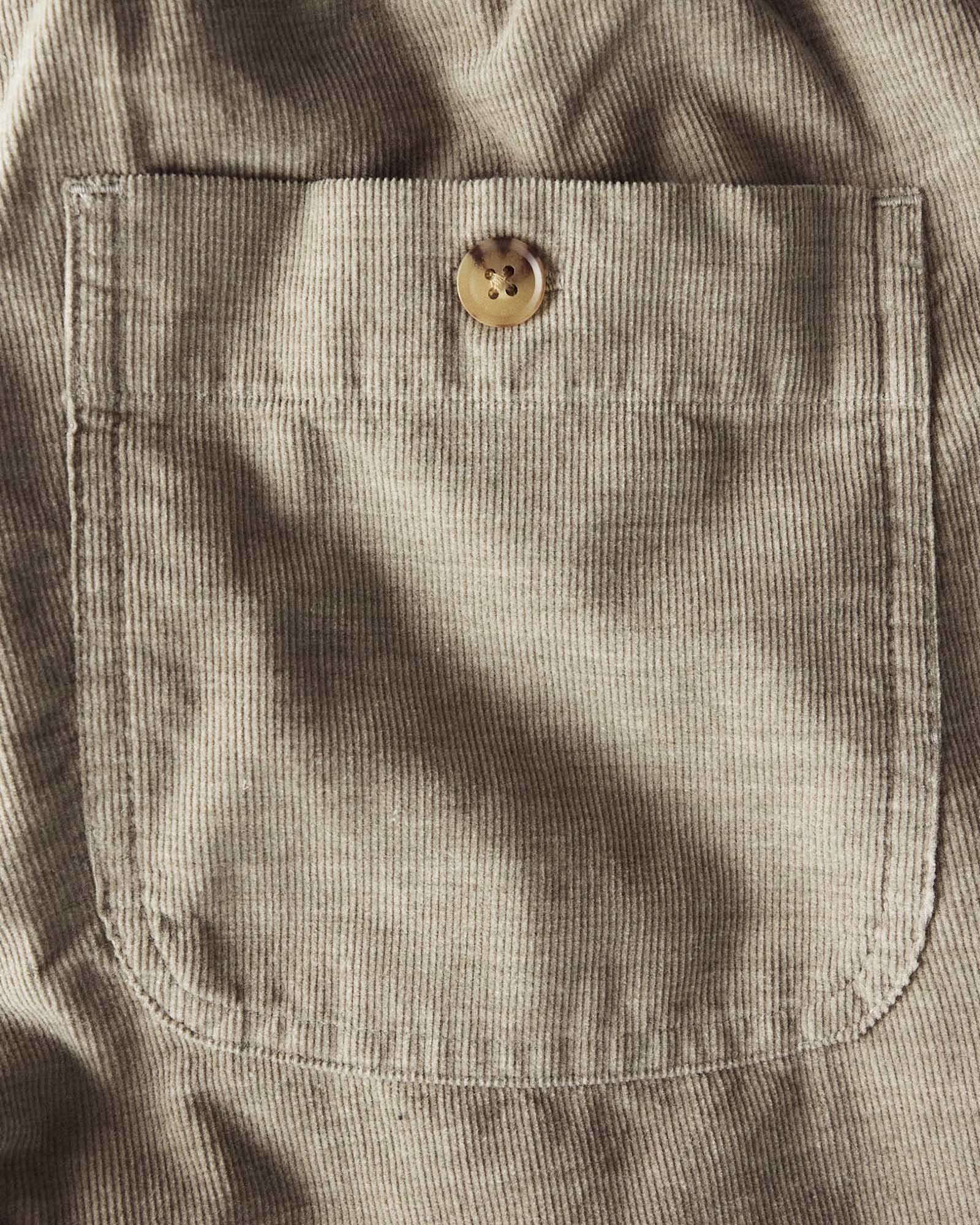 material shot of the pockets on The Apres Short in Heather Moss Pincord, Bottoms by Taylor Stitch