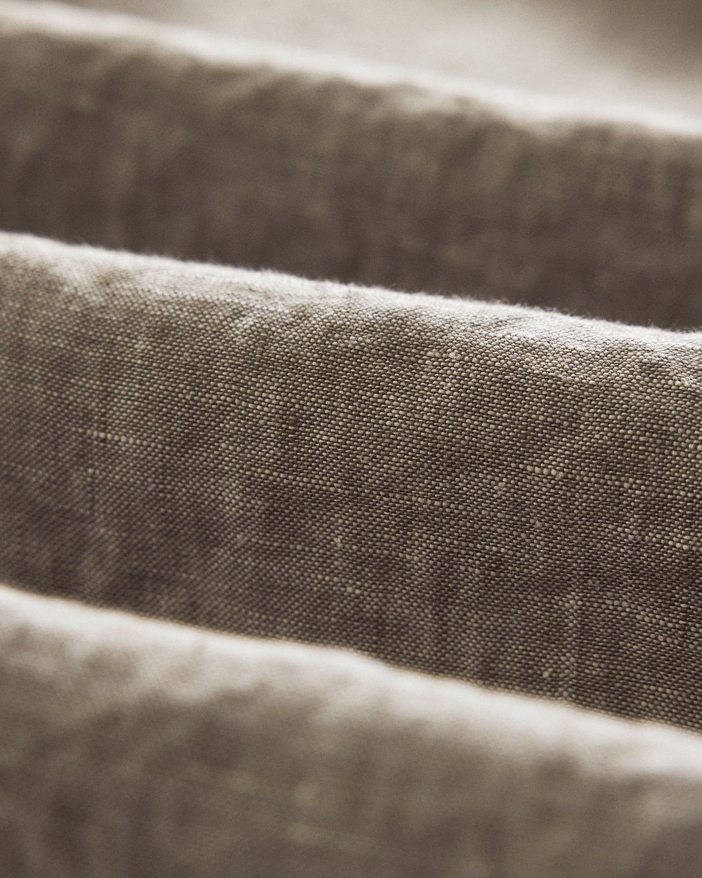 material shot of the fabric on The Short Sleeve California in Morel Hemp, Wovens by Taylor Stitch