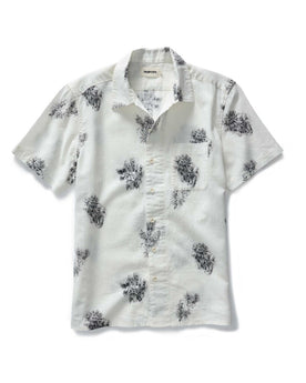 flatlay of The Hawthorne Shirt in Cactus Sketch, Wovens by Taylor Stitch