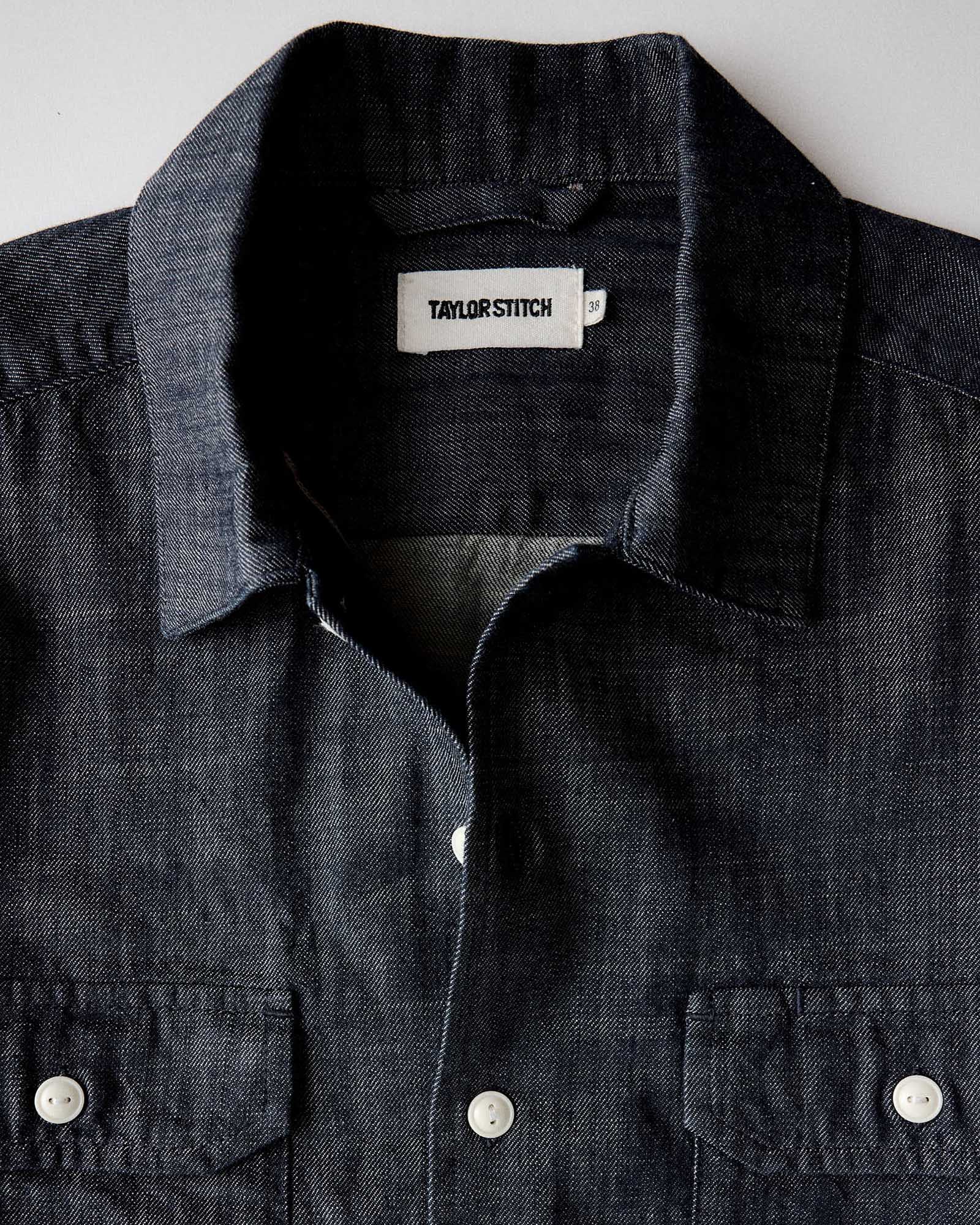 material shot of the collar on The Short Sleeve Mechanic Shirt in Rinsed Indigo Denim, Wovens by Taylor Stitch