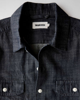 material shot of the collar on The Short Sleeve Mechanic Shirt in Rinsed Indigo Denim, Wovens by Taylor Stitch