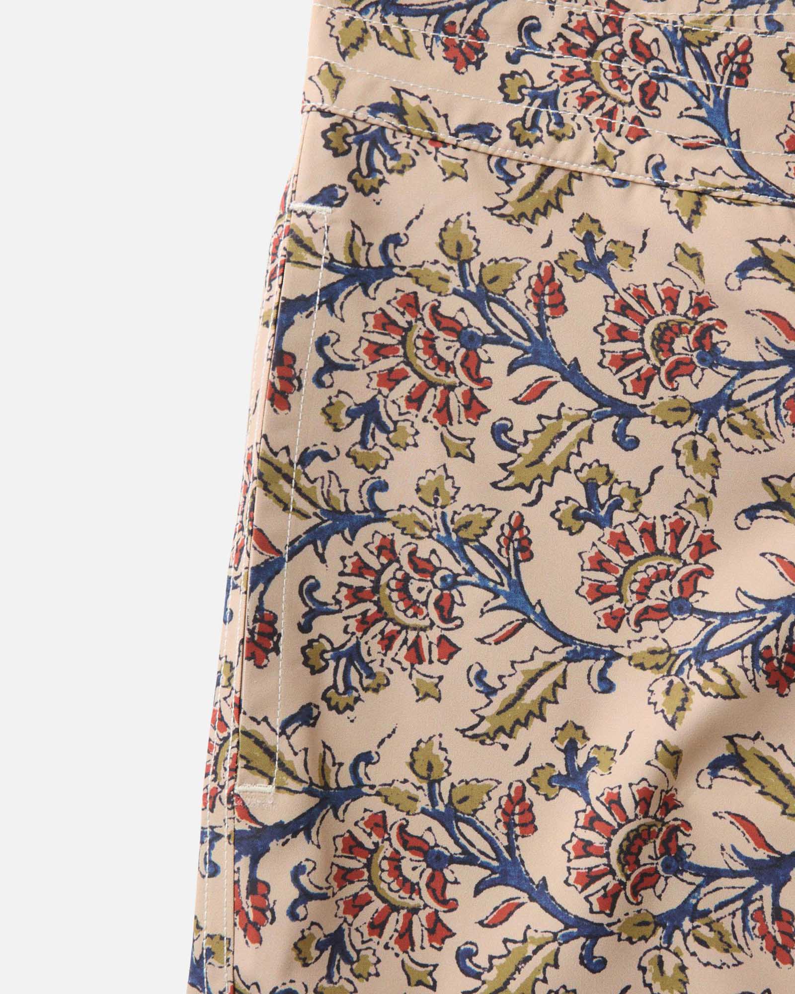 material shot of the pocket on The Drift Boardshort in Ivory Floral, Bottoms by Taylor Stitch
