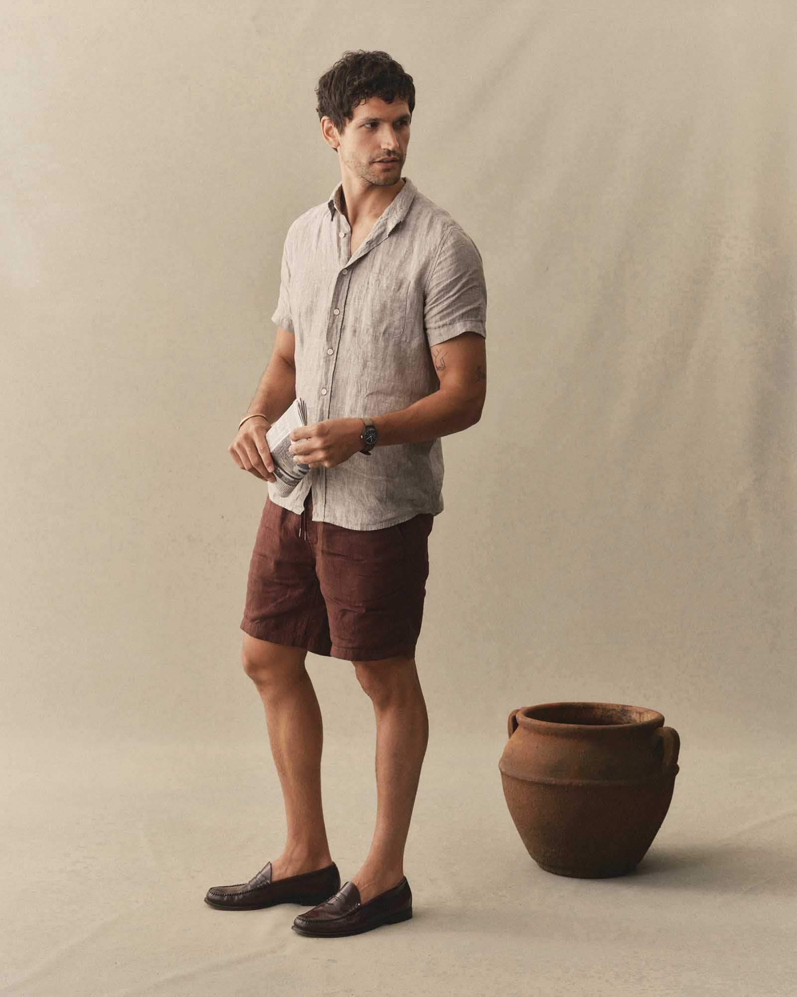 fit model wearing The Short Sleeve Jack in Sage Linen, Wovens by Taylor Stitch