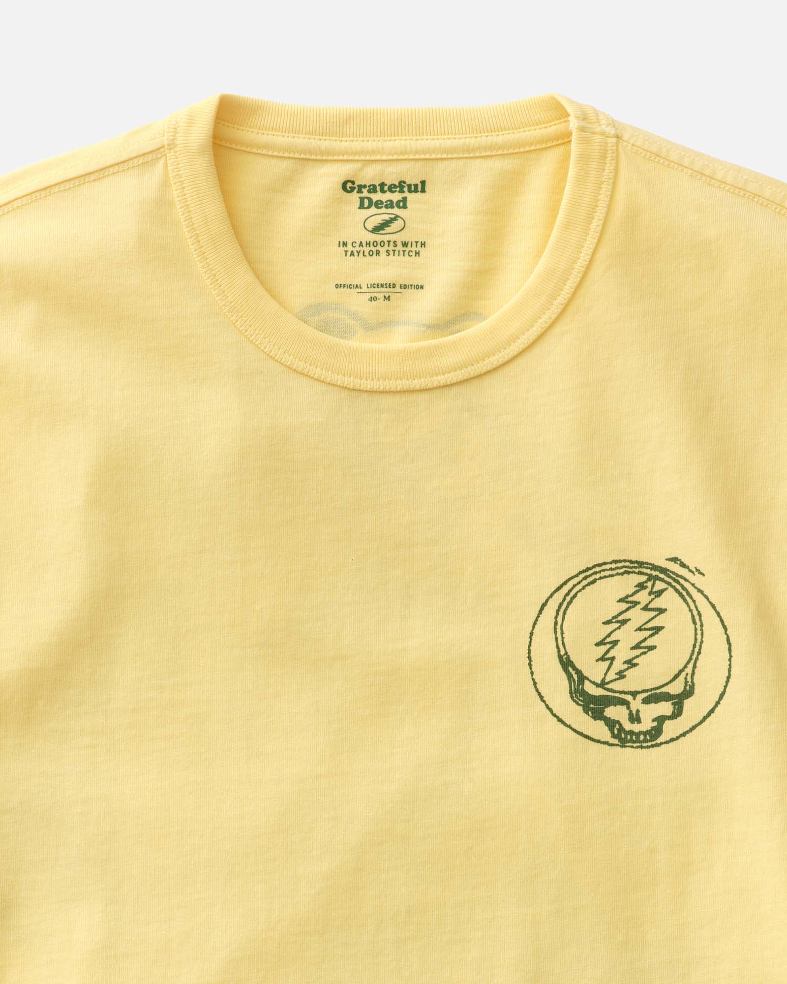 material shot of the collar on The Organic Cotton Tee in Lemon Stamp, Knits by Taylor Stitch