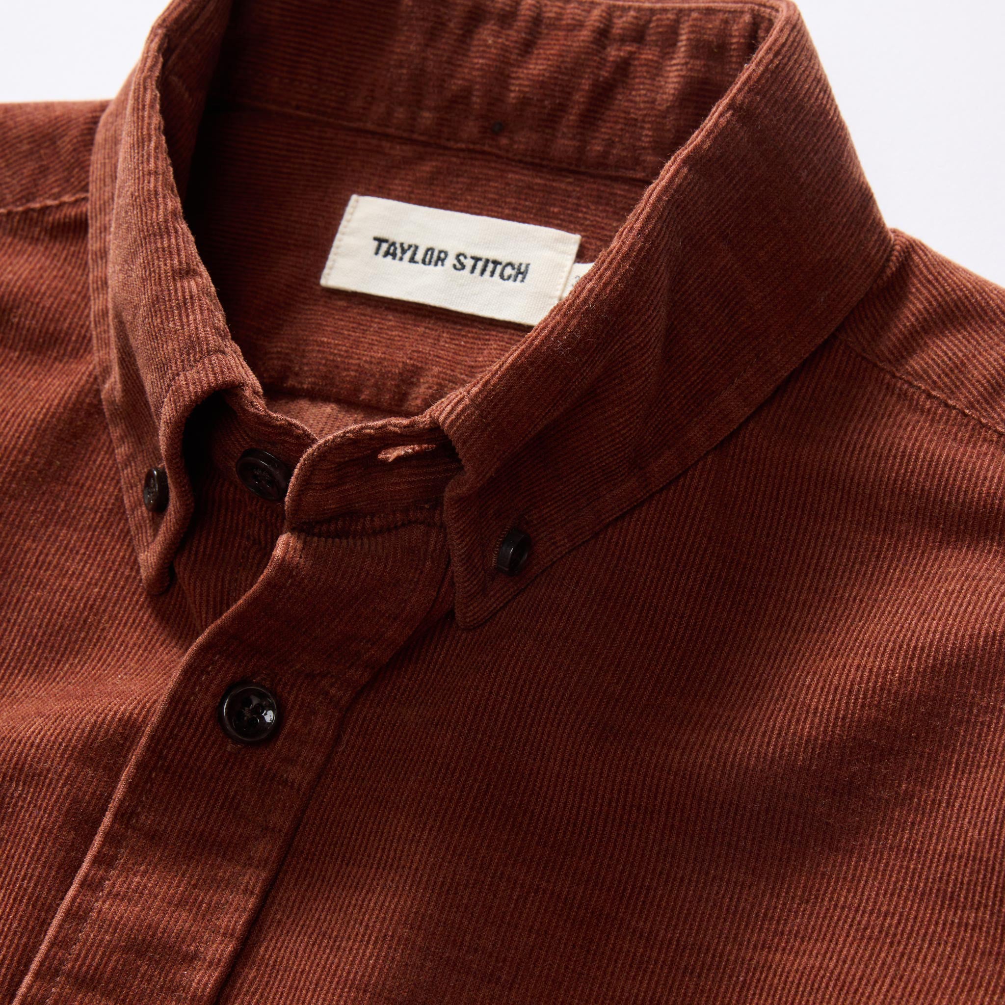 material shot of the collar on The Jack in Copper Heathered Pincord, Wovens by Taylor Stitch