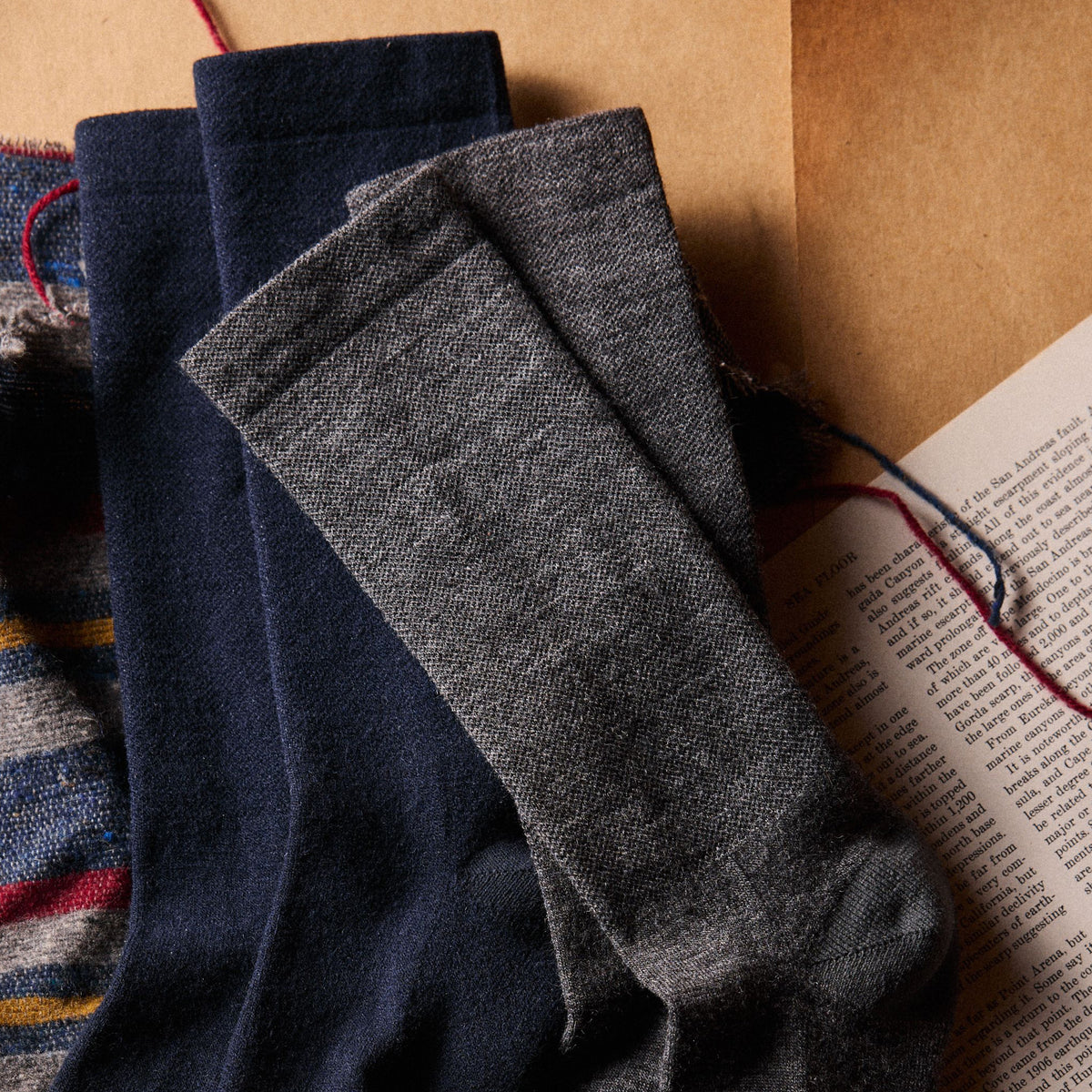The Merino Sock in Charcoal | Men's Accessories | Taylor Stitch